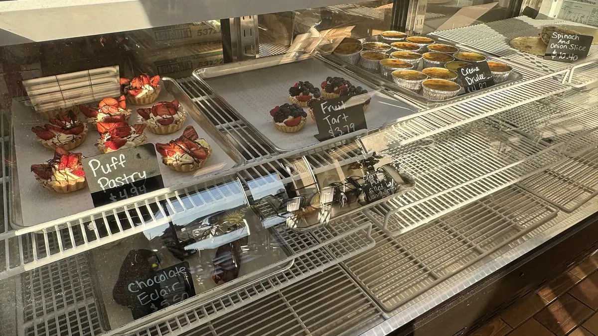 Upperkrust by Vip Patisserie – patisserie in Aberdeen town centre
